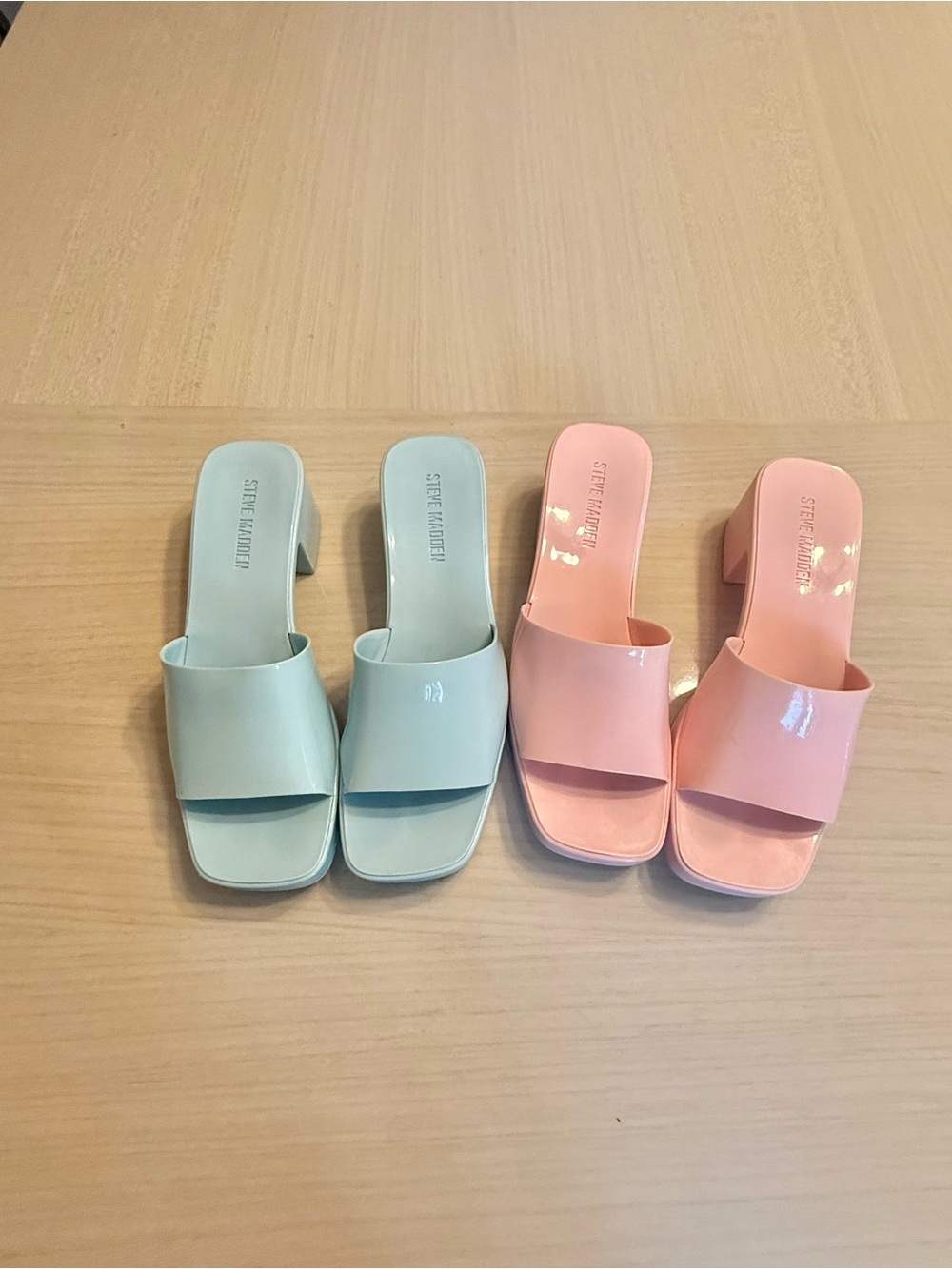 🩵 Steve Madden Harin Sandals Pink Baby Blue Patent Slide Mules 10 Barbie - Picture 2 of 16